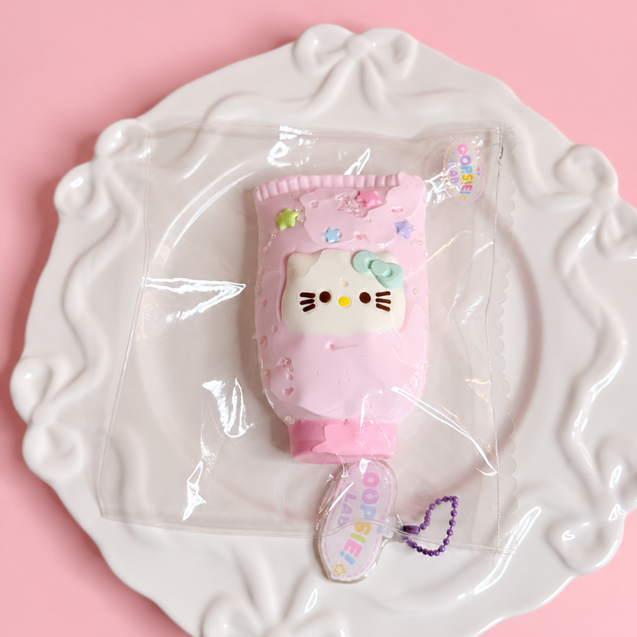 Sweet Cream Hand Kitty Squishy